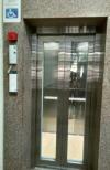 Glass door lift